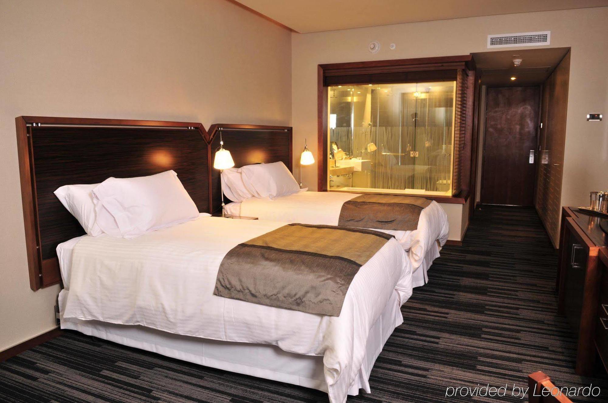 Hotel Dreams Del Estrecho Пунта-Аренас Номер фото